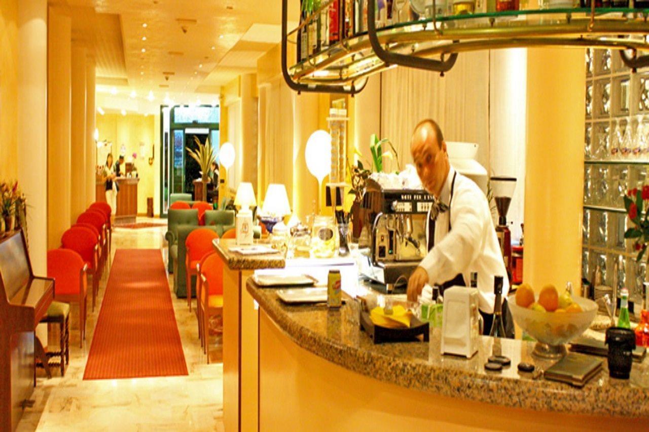 Ruhl Beach Hotel & Suites ลิโดดิเยโซโล ภายนอก รูปภาพ